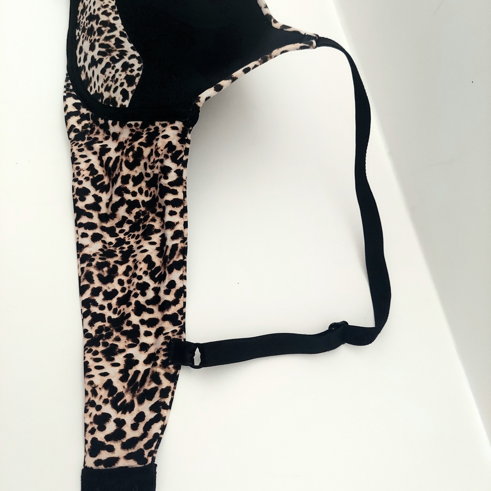 Victoria's Secret Leopard Print Balconet Bra with Black Trim 36C - Picture 3 of 6